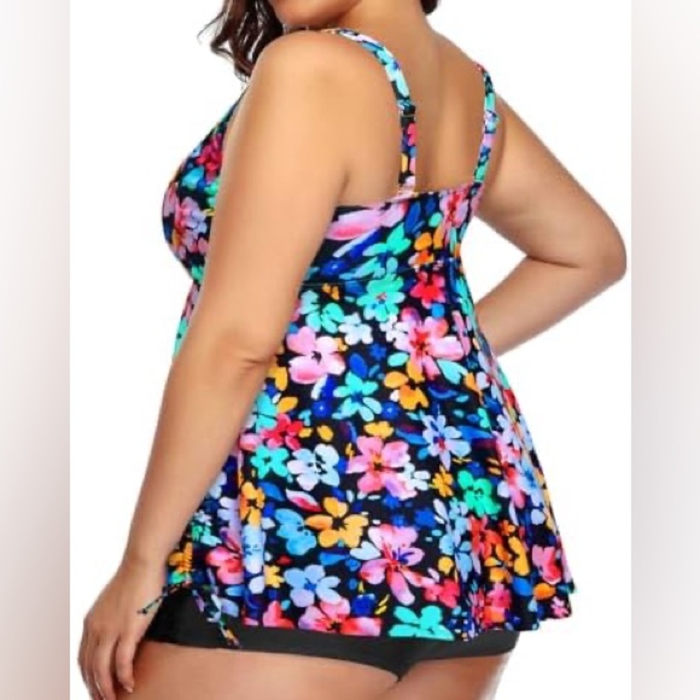 Floral Tankini Swim Set - Picture 4 of 5